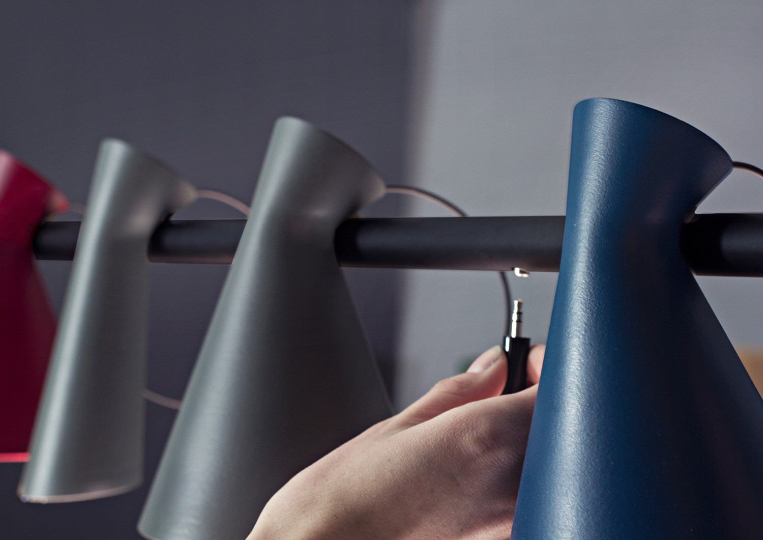 desk，Lamp design，Advanced grey，Young fashion，Interesting words，hommization，office equipment ，Office design，