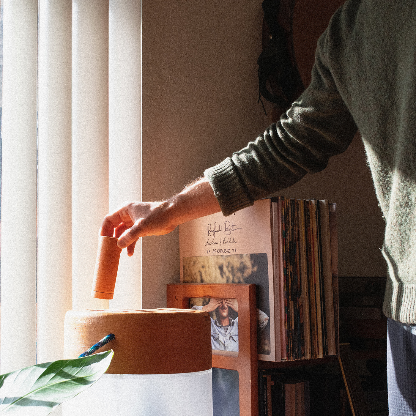 Cannarest，Matt Marchand，indoor，