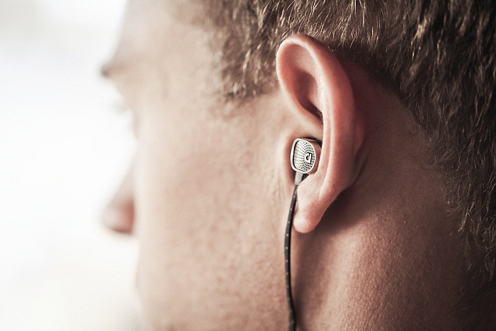 Video entertainment，headset，audio-visual，