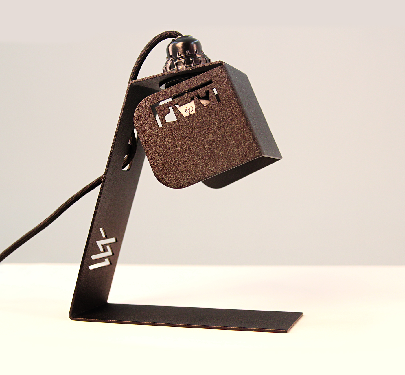 Desk lamp，lighting，Conversion，Fyodor Lazariev，led，