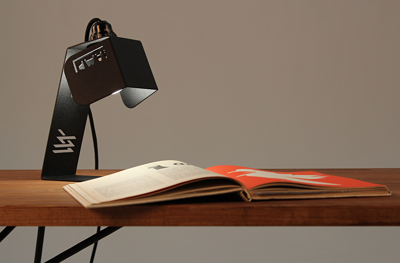Desk lamp，lighting，Conversion，Fyodor Lazariev，led，