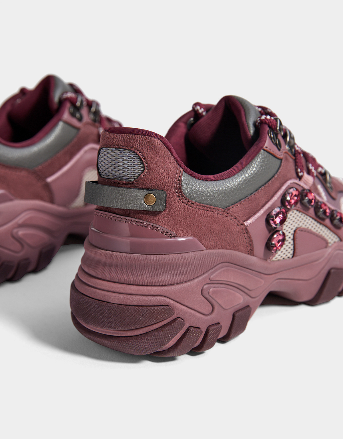 Bershka，shoes，Women's Shoes，Fashion brand，