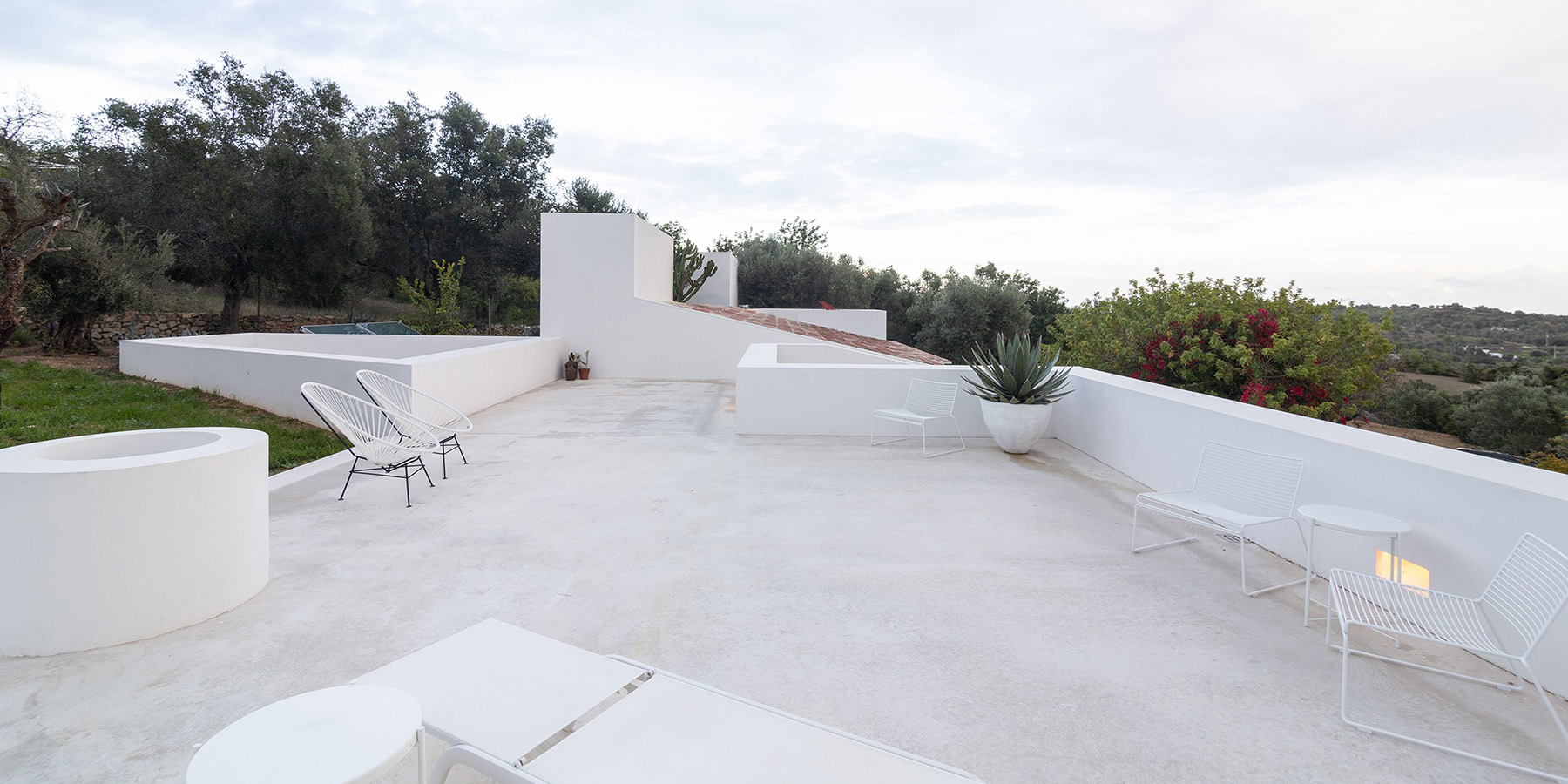 Minimalist，Casa Luum，villa，on vacation，