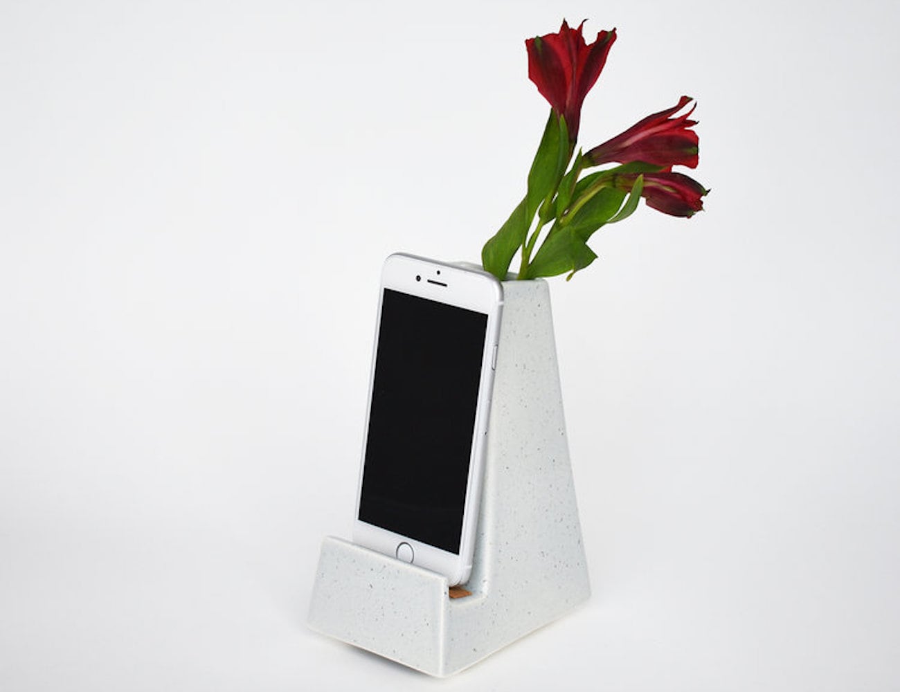 Mobile phone vase，charge，industrial design，