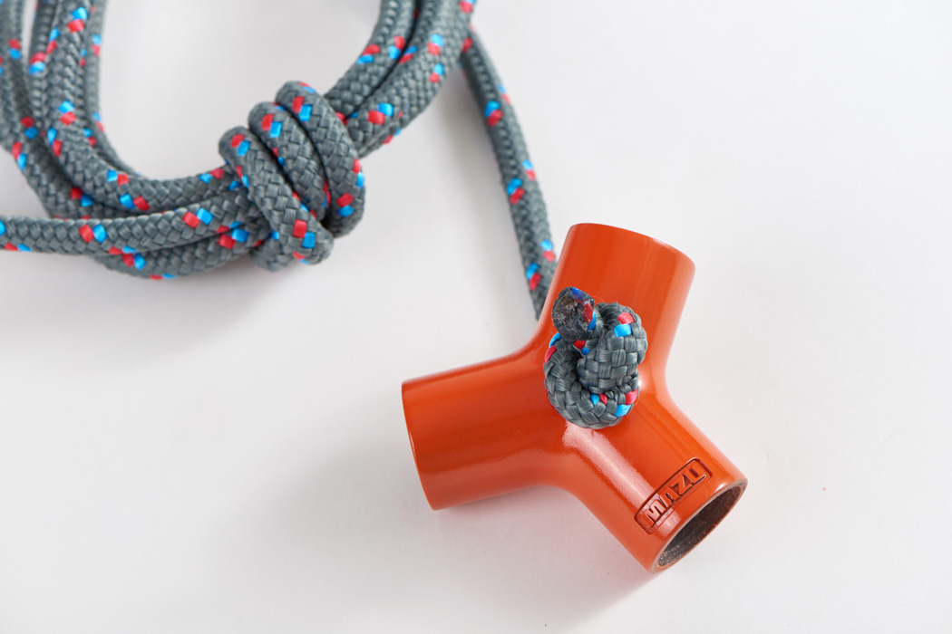 Mazu，at sea，PET，rescue sb.，Fall into the water，