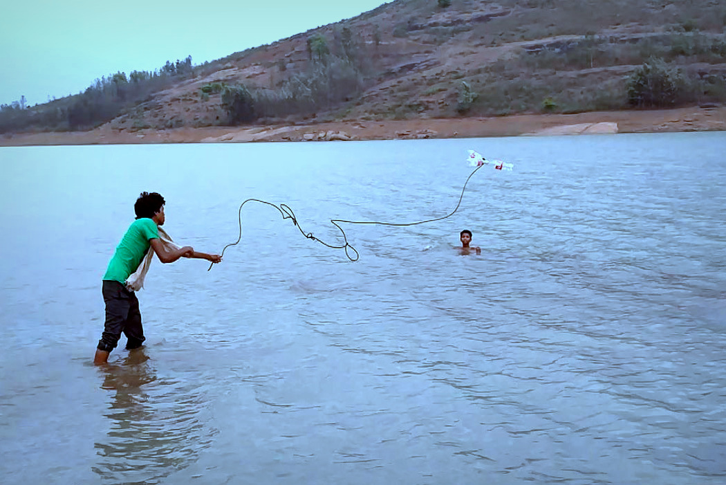Mazu，at sea，PET，rescue sb.，Fall into the water，