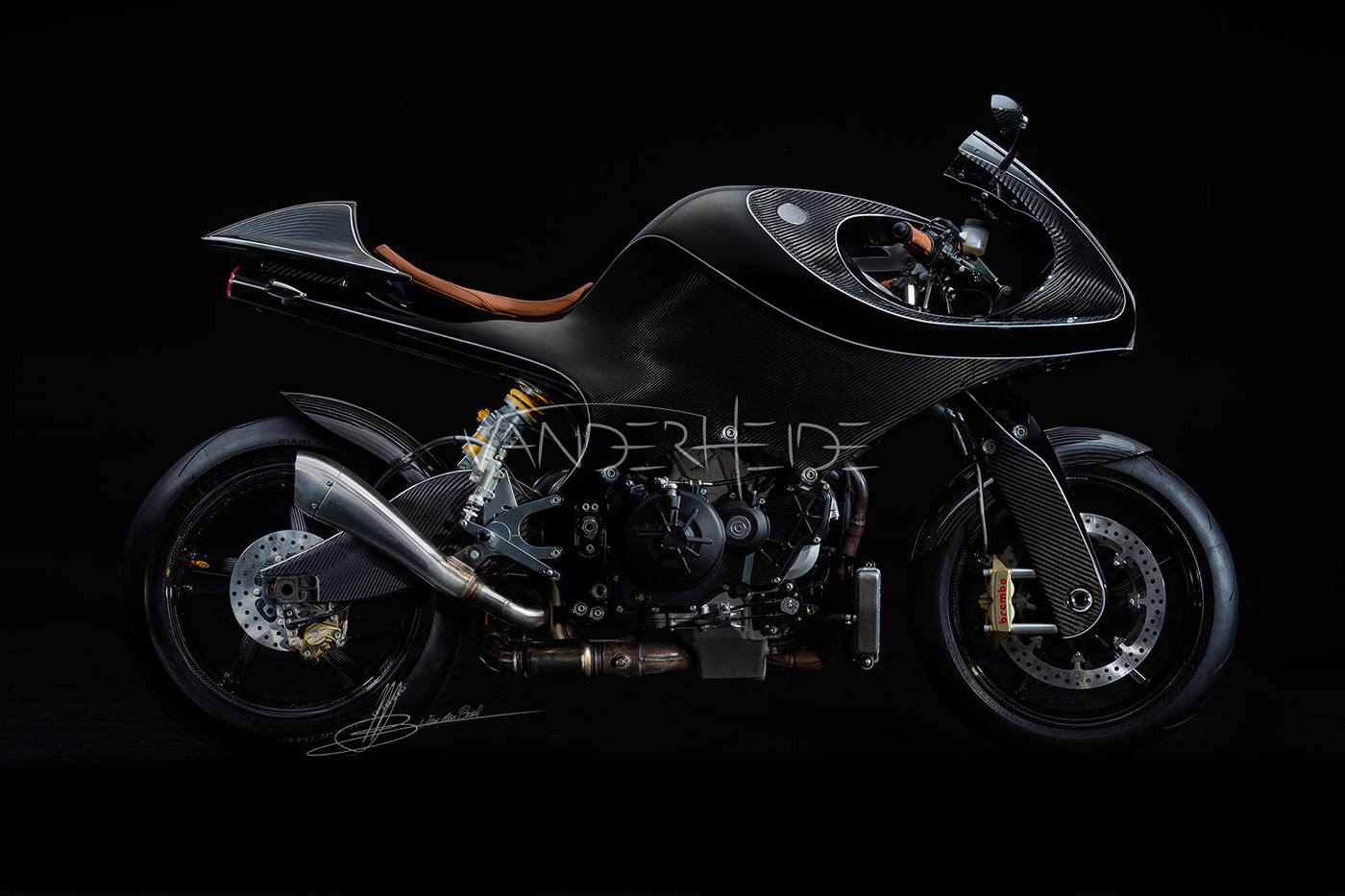 碳纤维摩托车设计