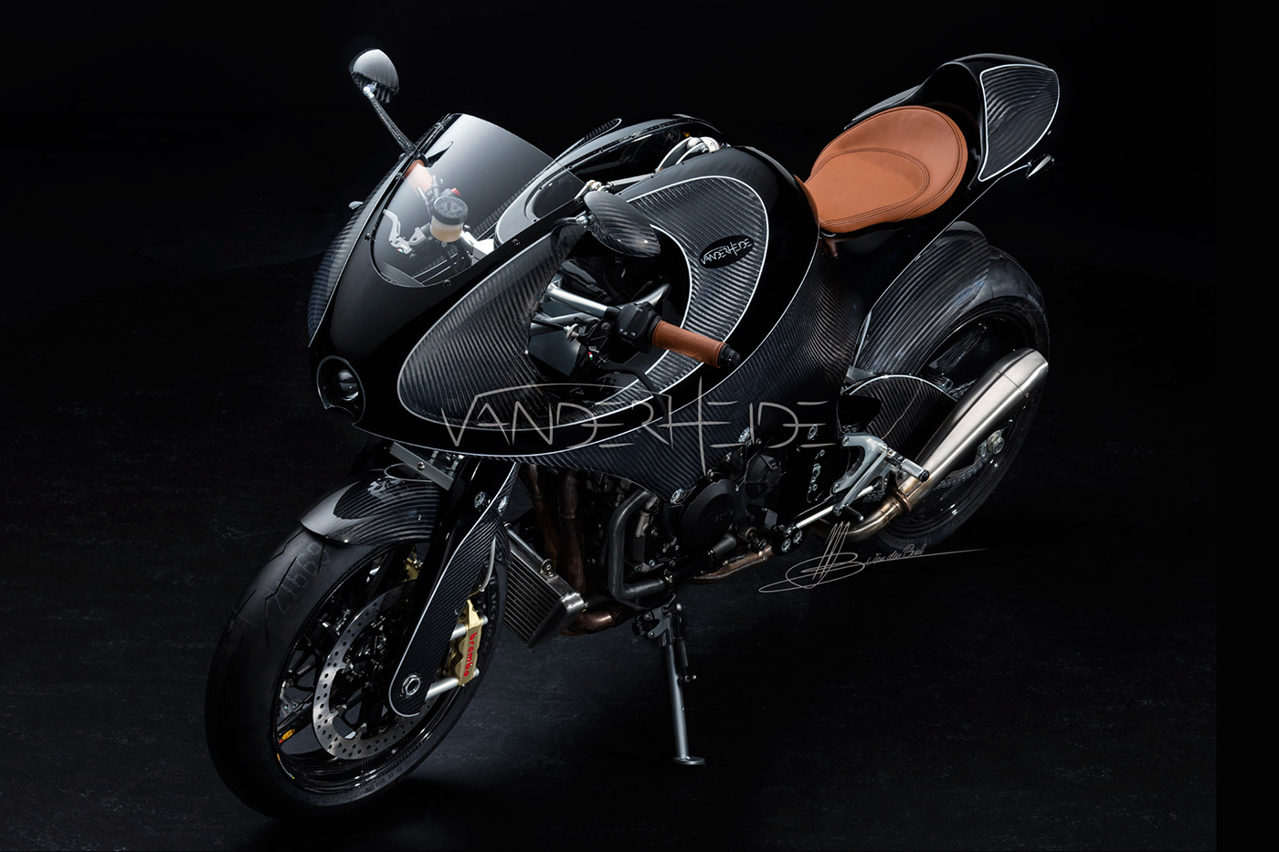 碳纤维摩托车设计