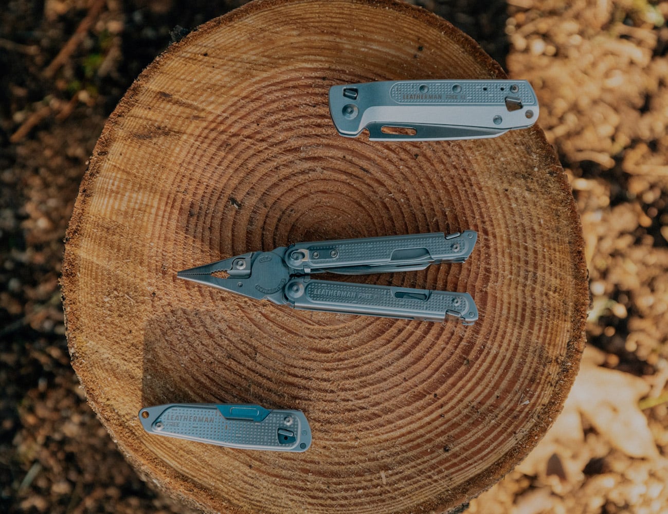 single-handedly，magnetic，Leatherman FREE，