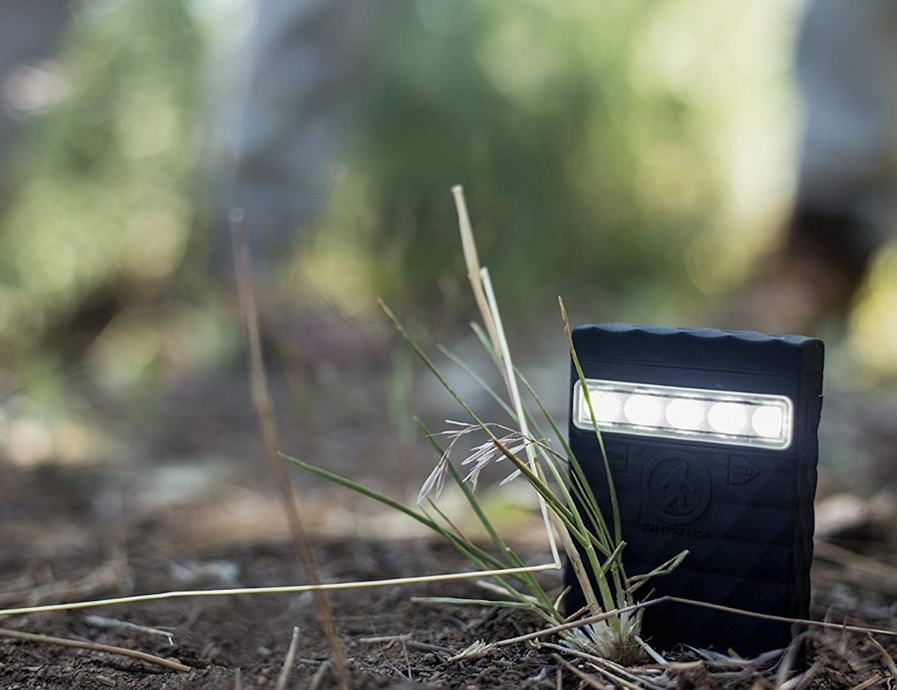 outdoors，Kodiak Mini 2.0，portable battery，portable source，waterproof，