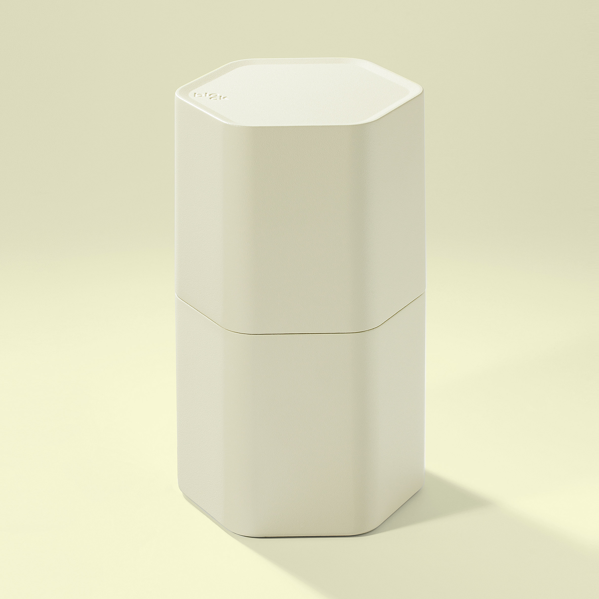 Ernst King，Faraday cage，mobile phone，