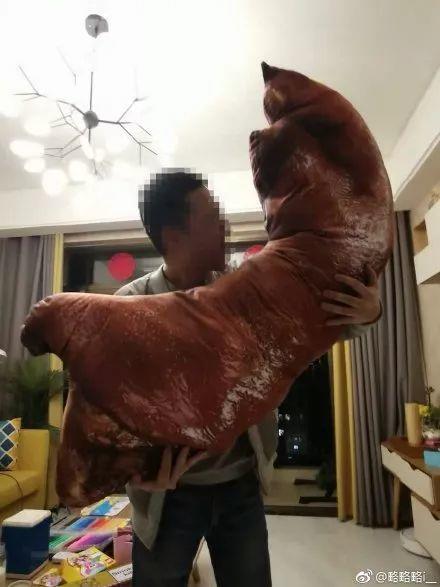 slipper，Maijiaxiu，Color changing ring，glove，Mobile phone shell，