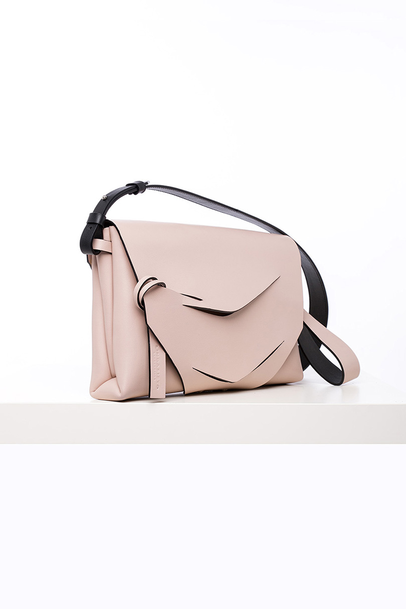 product design，Female bag，Fashion brand，LINDASIETO，