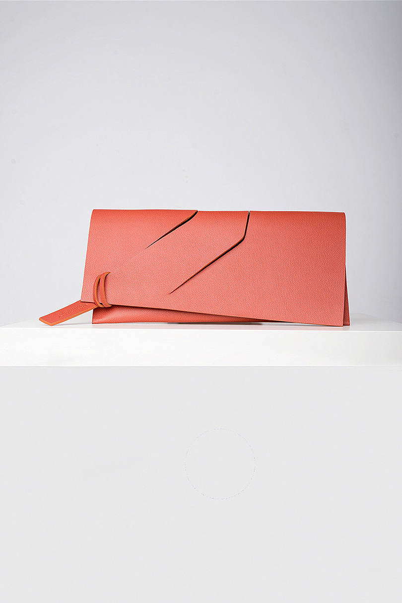 product design，Female bag，Fashion brand，LINDASIETO，