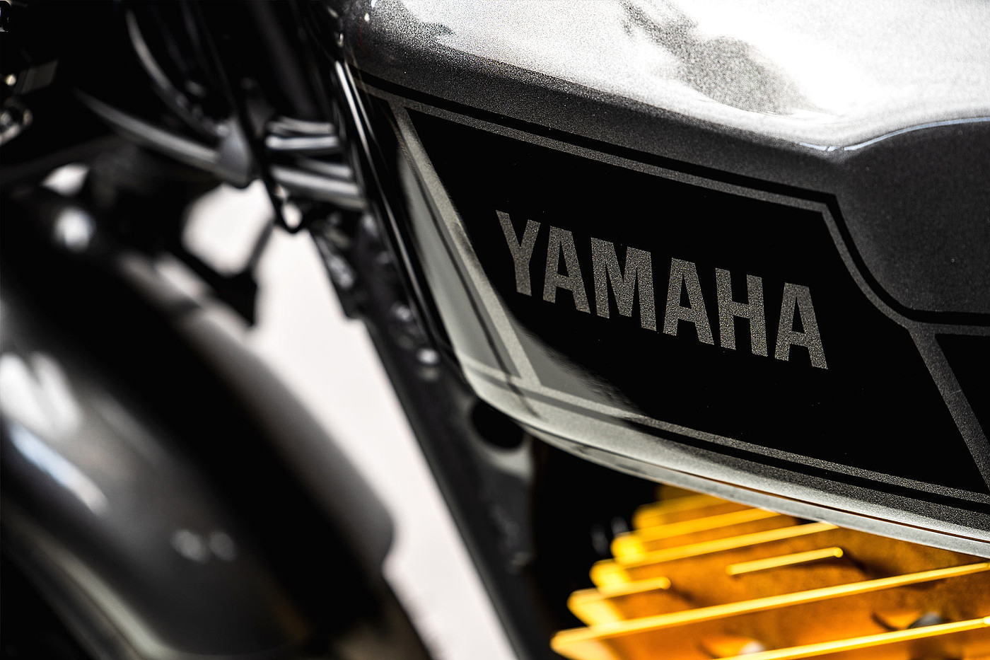 Sean Skinner，摩托车，黑色，雅马哈，yamaha，RD400，改车，改装，
