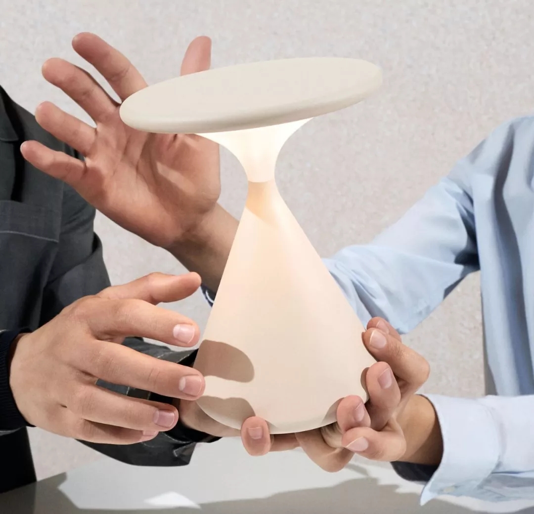 If design award，IONITY，Ferrari，child seat，solar energy，