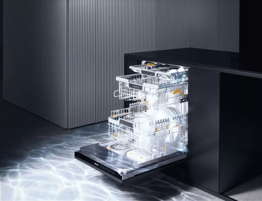 If design award，IONITY，Ferrari，child seat，solar energy，