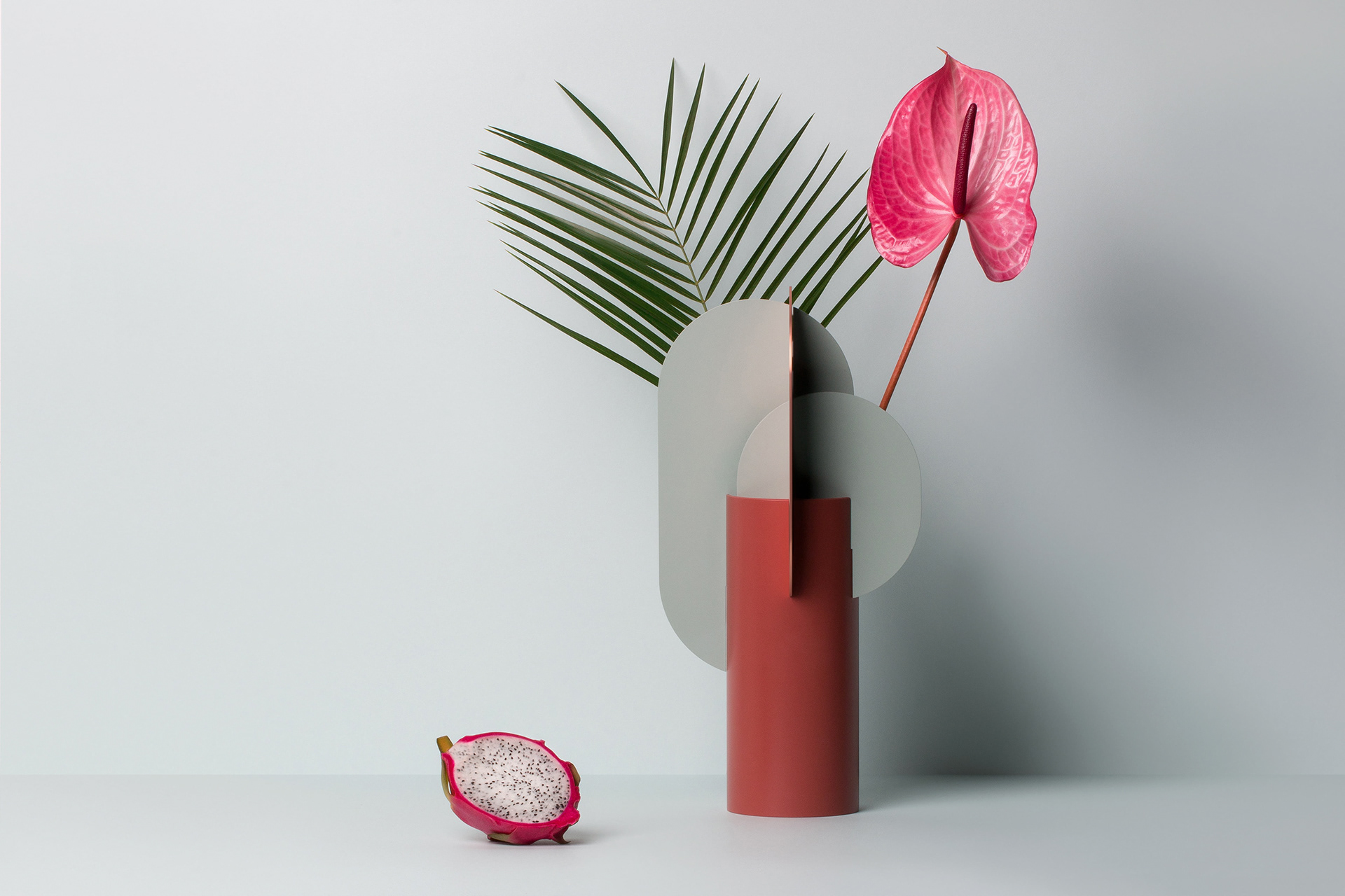 Art products，Geometric minimalism，Vase flower，Lamp design，Tea table design，Candlestick，Metal，cylinder，