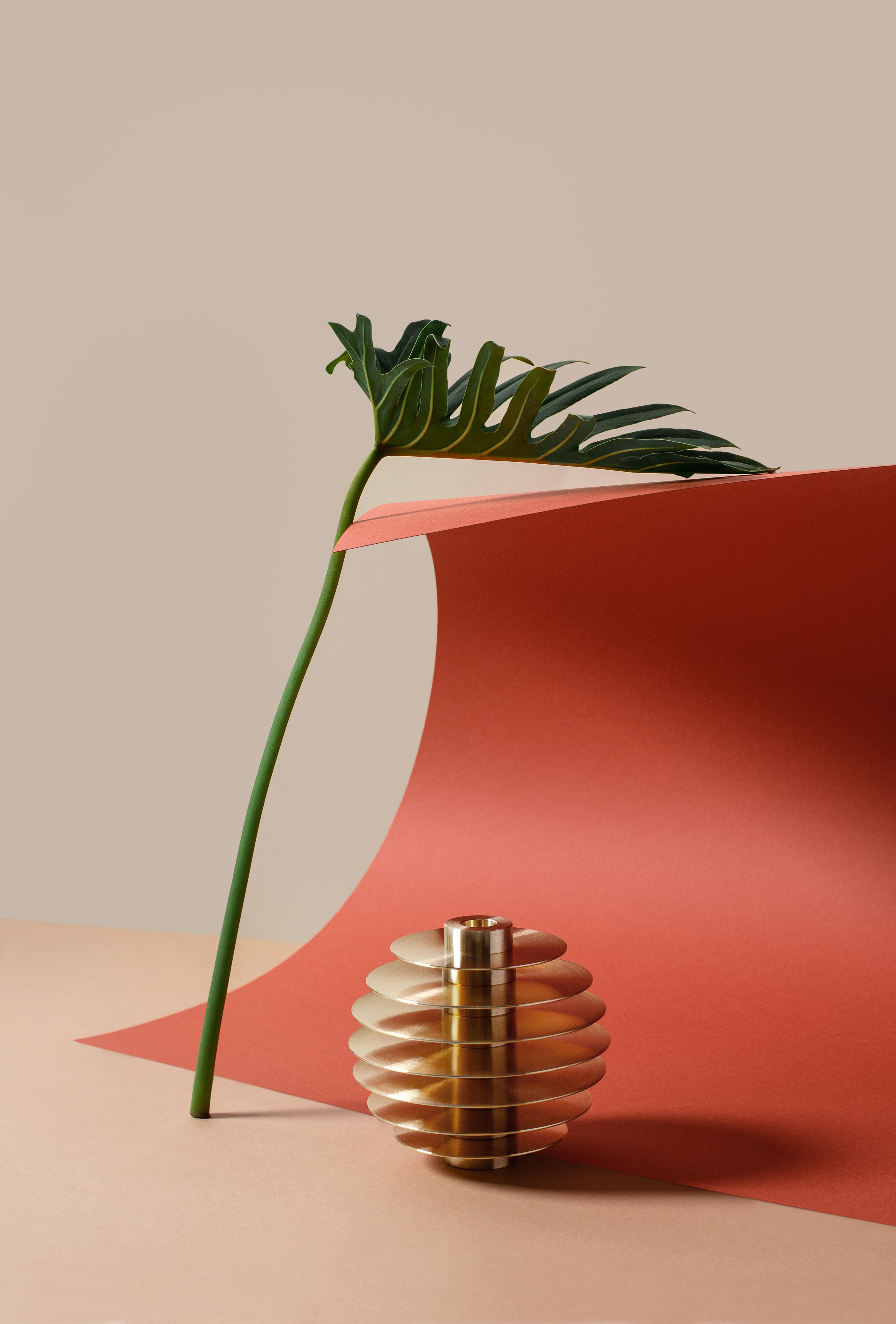 Art products，Geometric minimalism，Vase flower，Lamp design，Tea table design，Candlestick，Metal，cylinder，