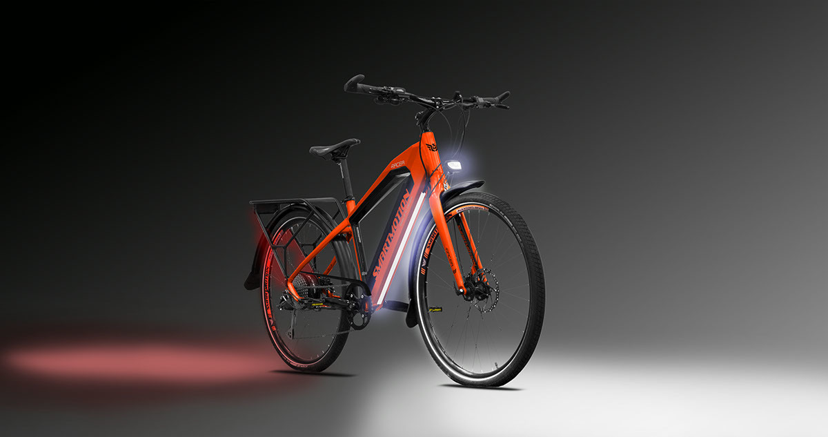 Automatic design，Touring bicycle，rechargeable ，With navigation，carbon fibre，