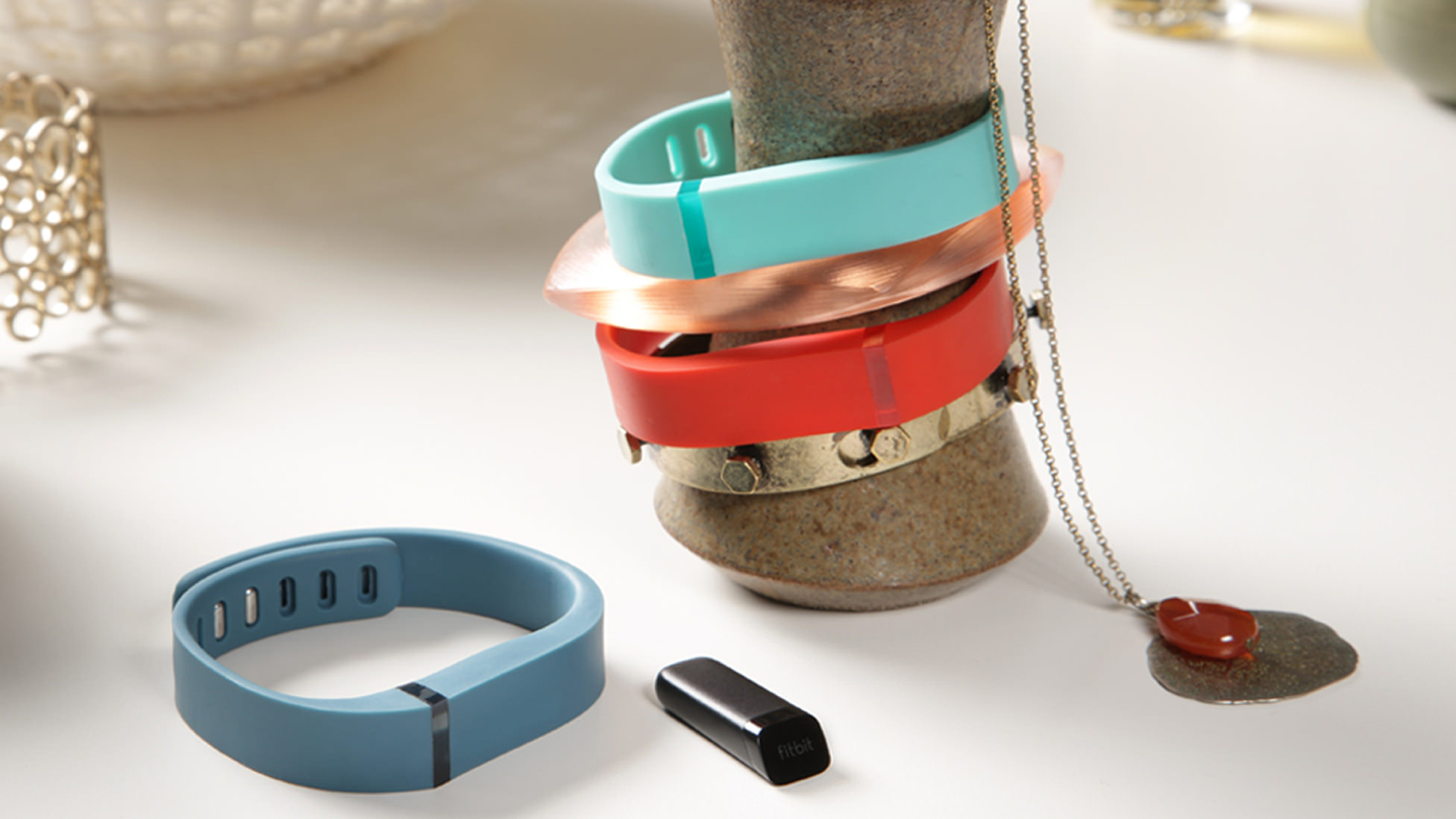 Fitbit，intelligence，Wearable design，Digital，