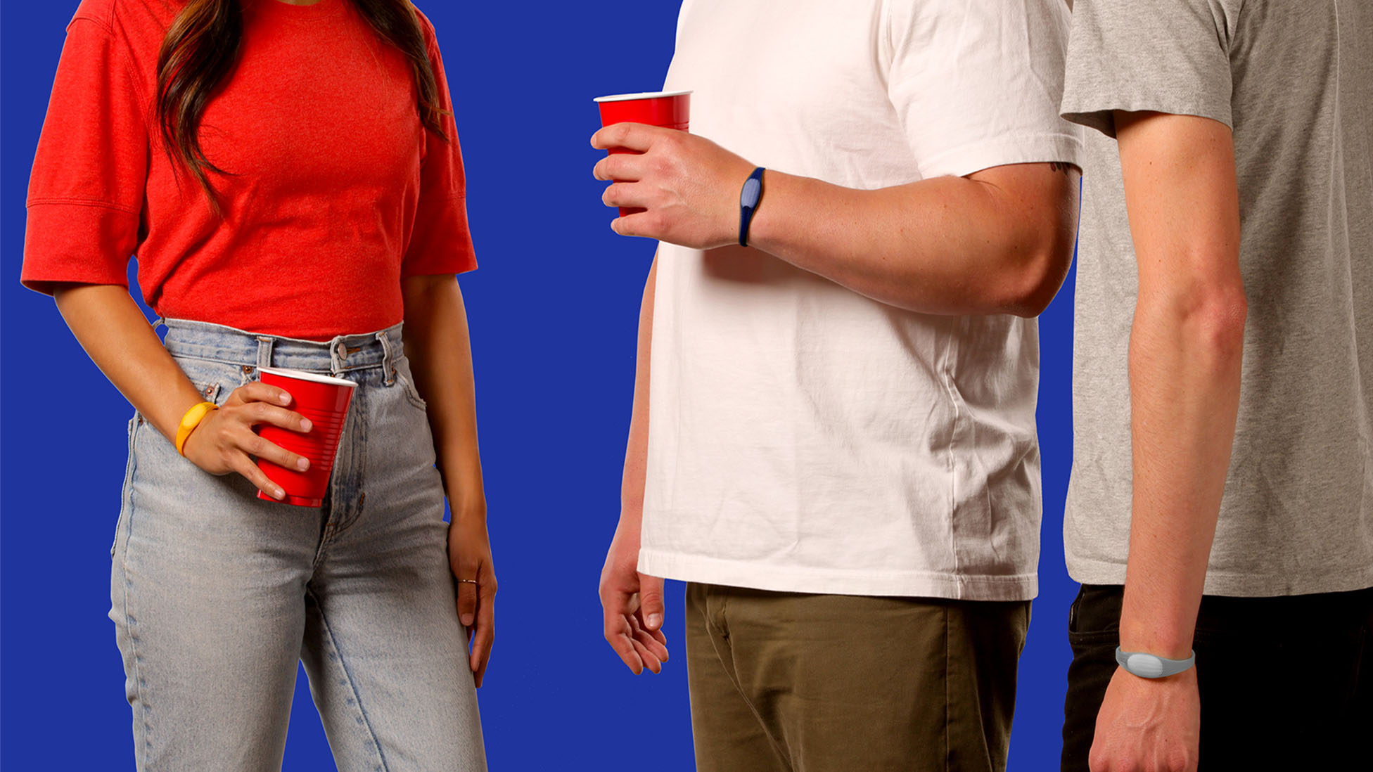 product design，intelligence，Bracelet，Buzz，