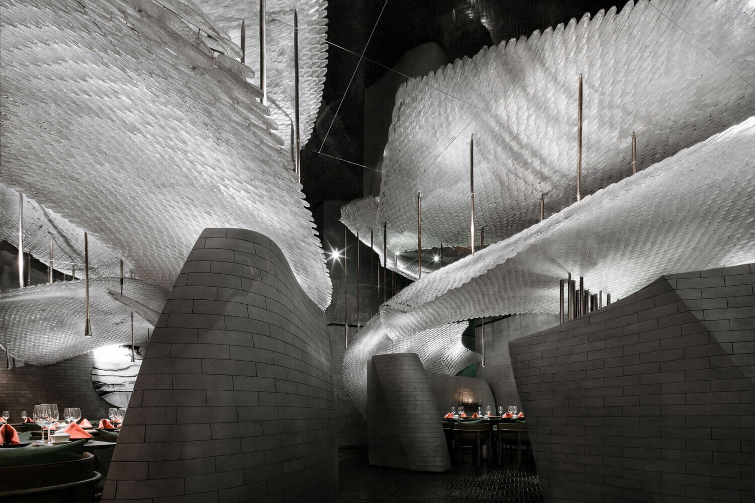 Lighting application，Song dynasty，Glass，traditional culture，Feather，Bionics Design ，restaurant，