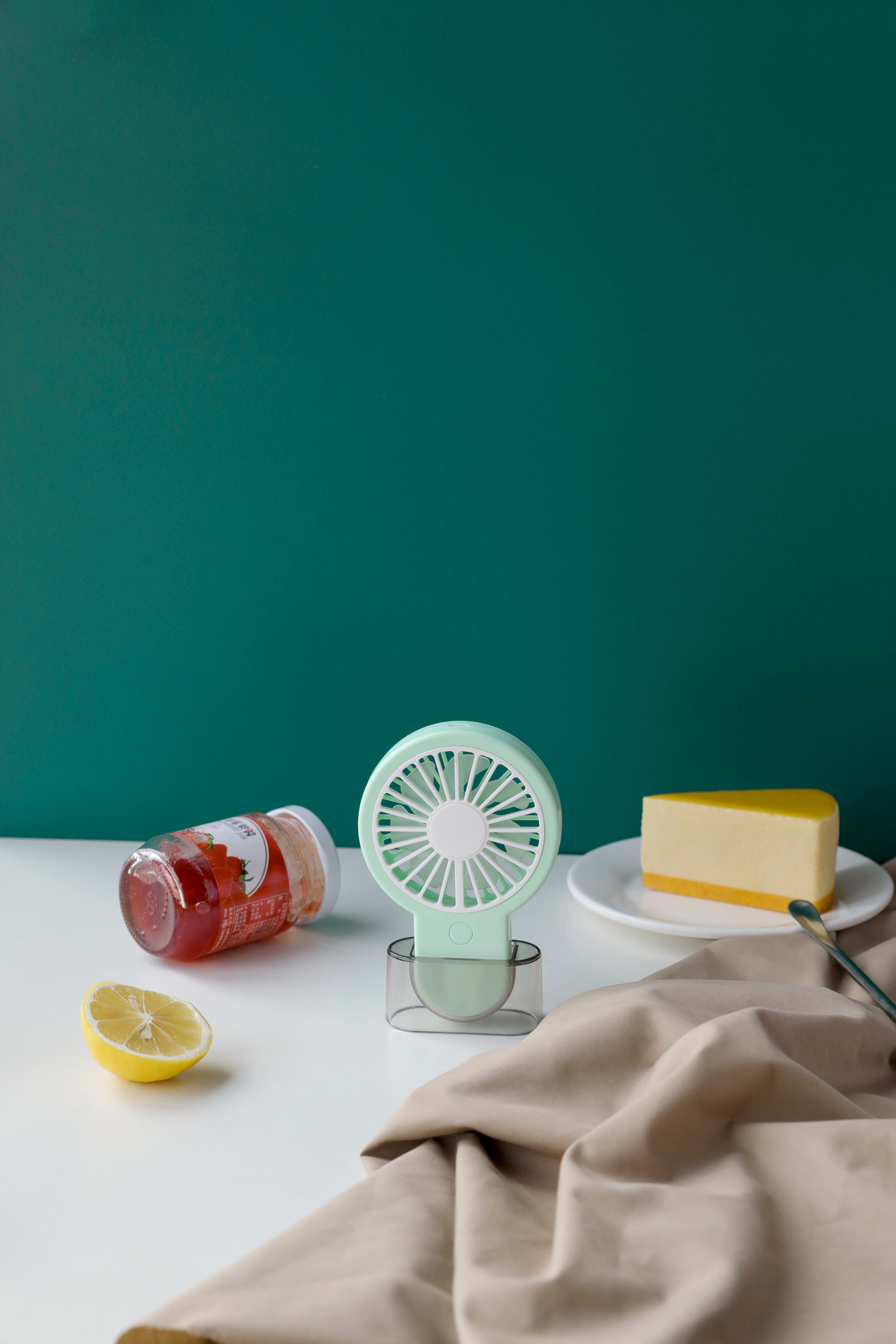 Fan，Mini，lovely，like a breath of fresh air，