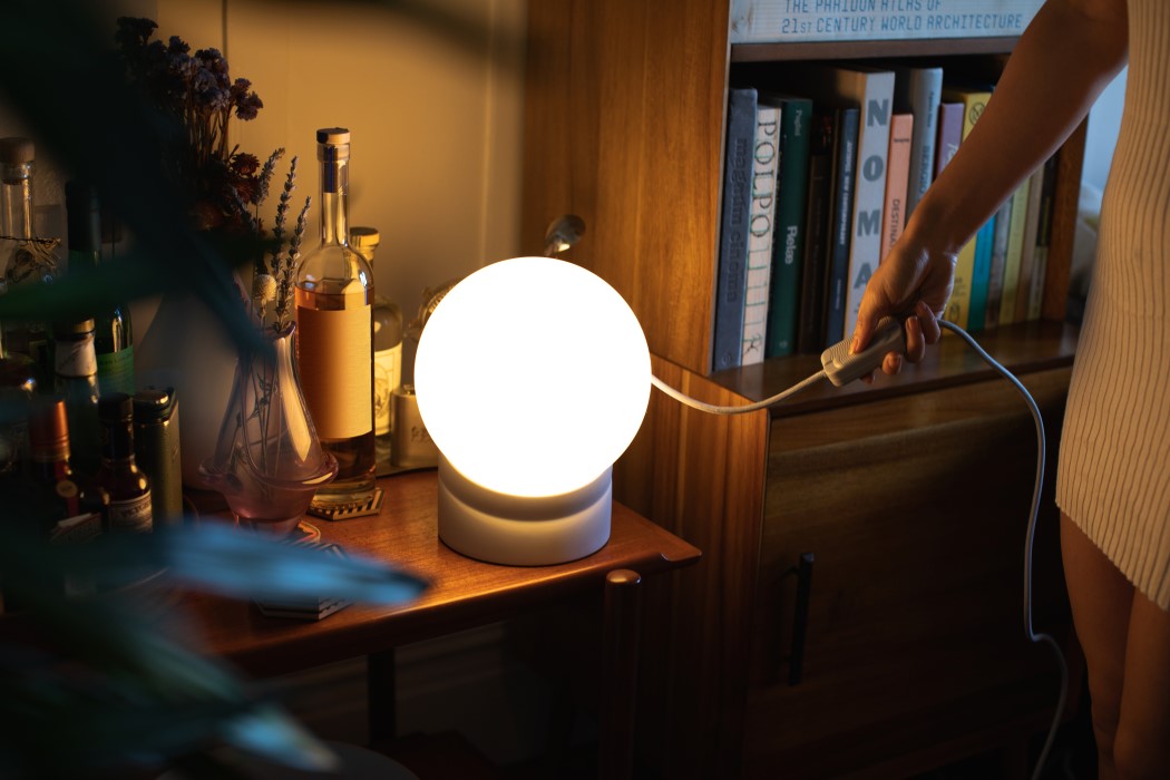 Housewear & Furnishings，Lighting tools，Desk lamp，The Weight，