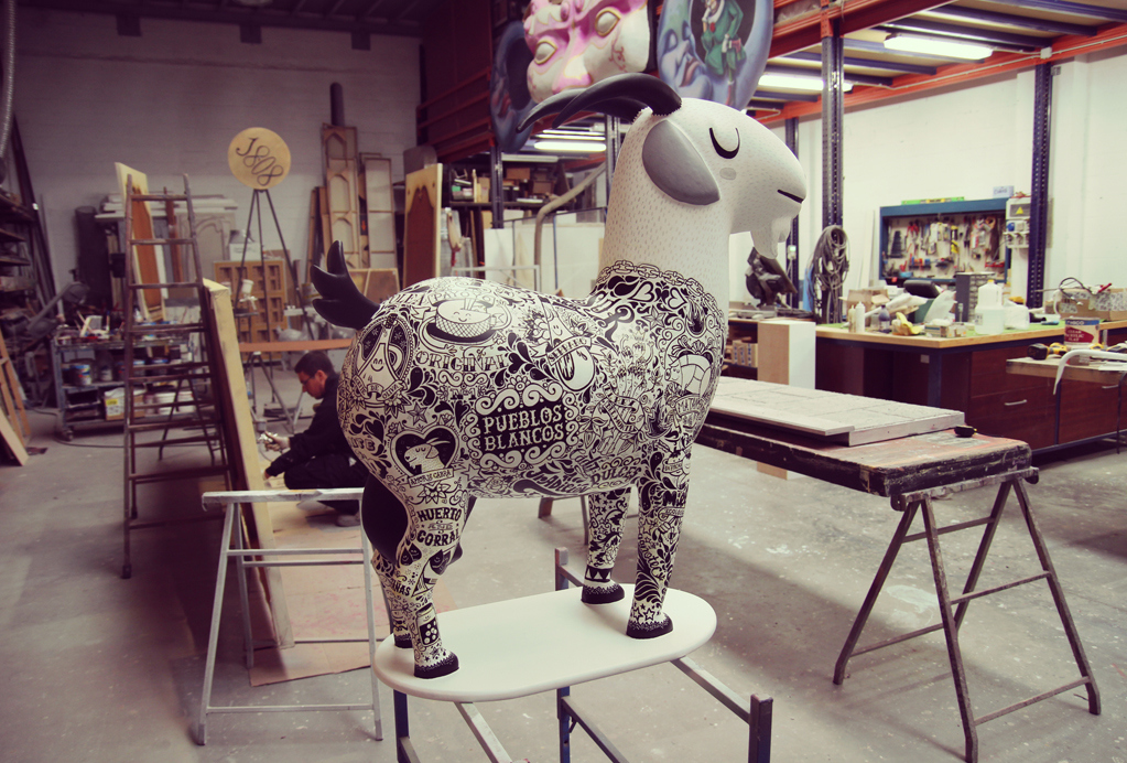 Hand drawn，lithe，comfortable，stable，