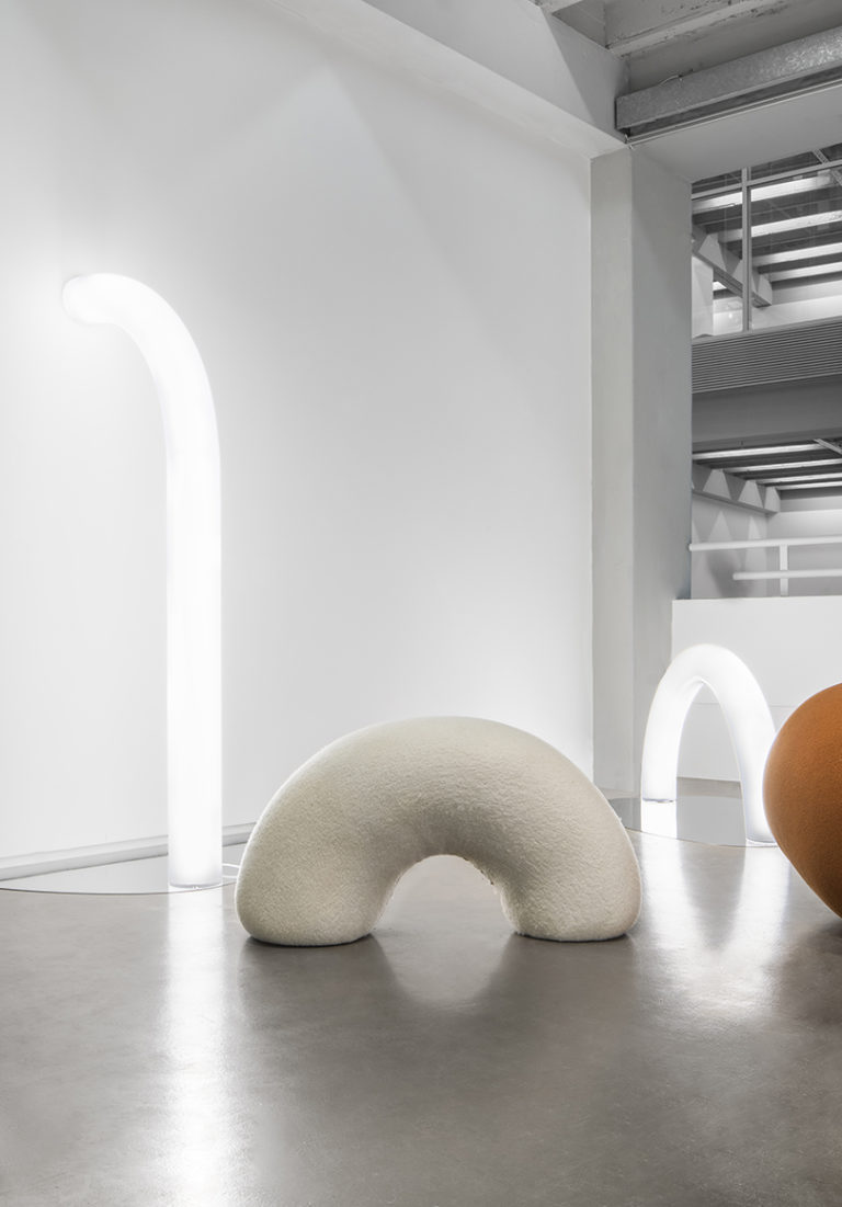 Tube lamp，lighting，Blow Chair，