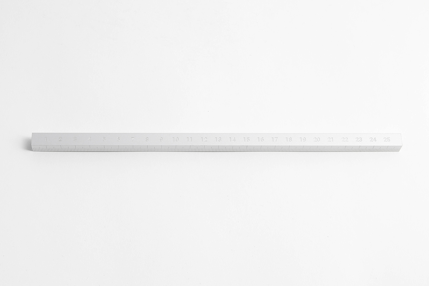 Grid ruler，aluminium，Lucas Avenas，