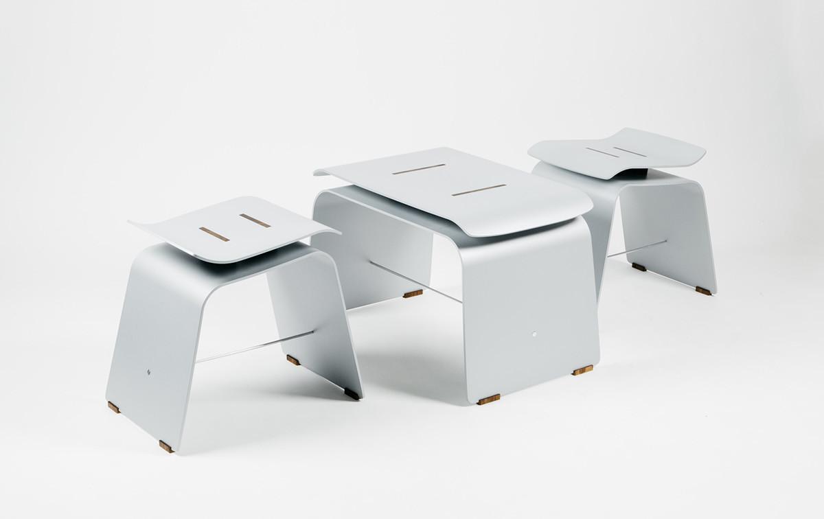 chair，Table，flower receptacle，suit，