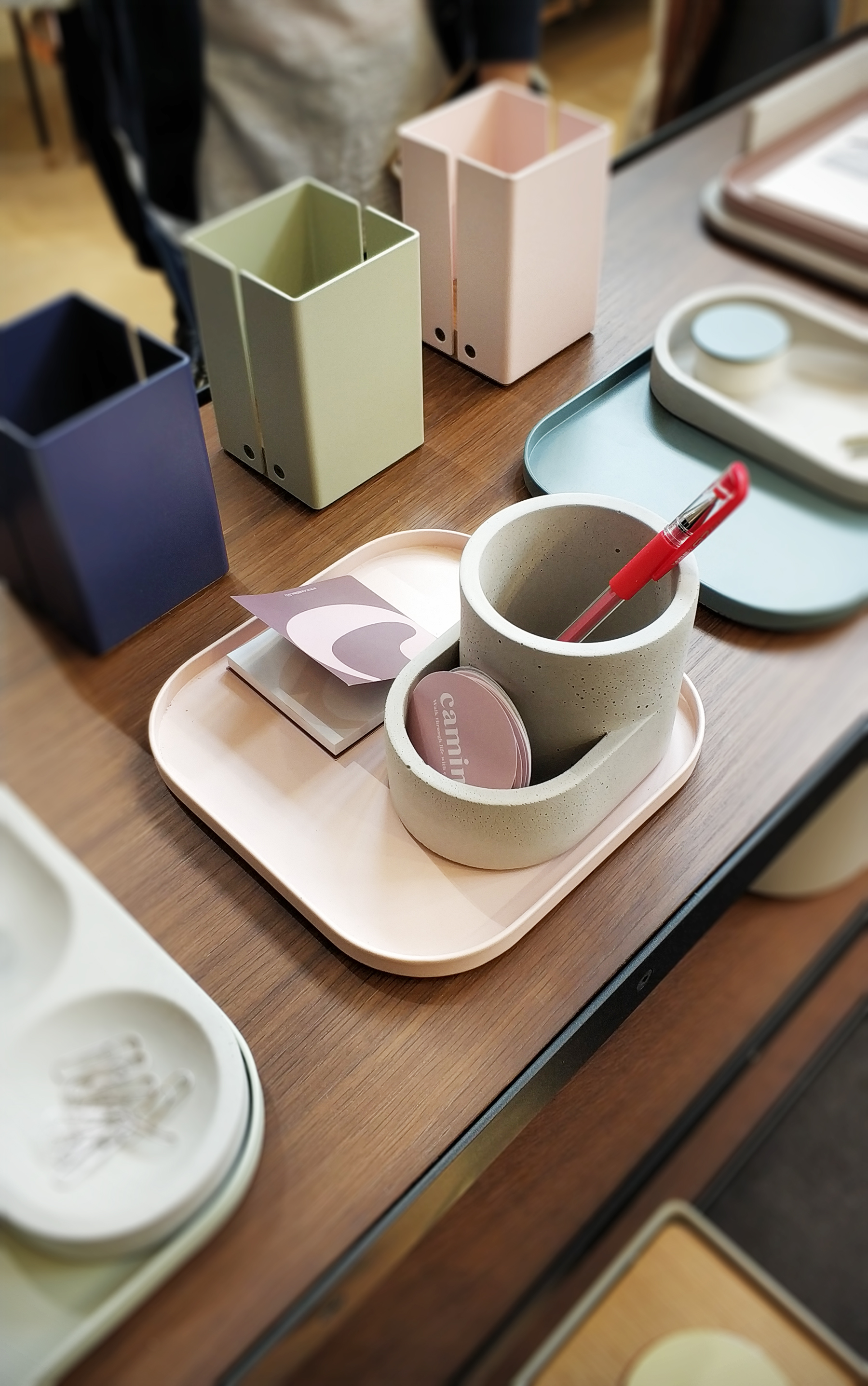 Scratch your head, Aggie，Design Exhibition，article，