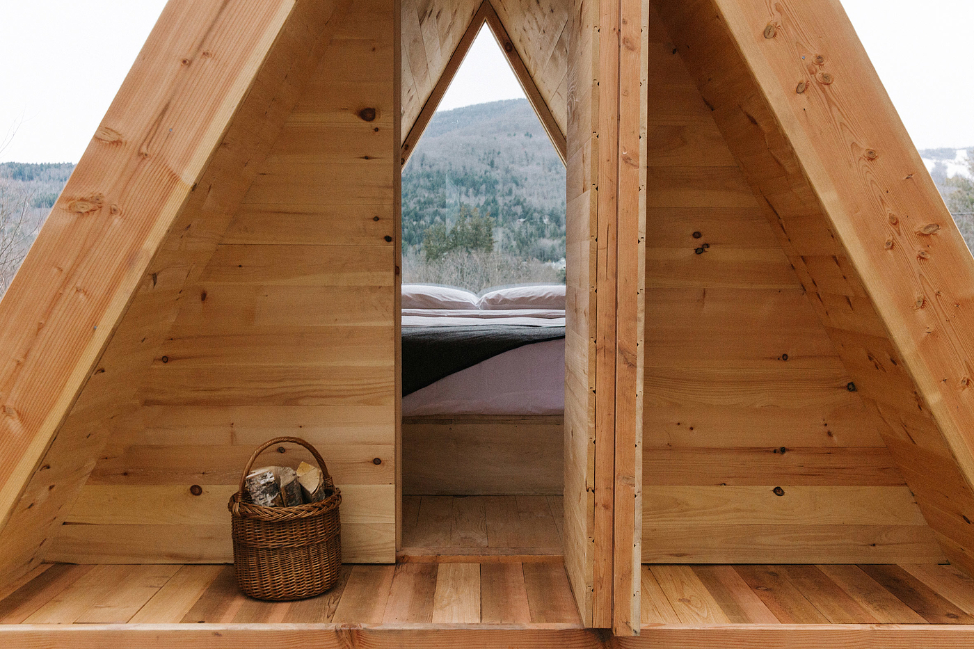 bar，hotel，hut，Catskill Mountains ，