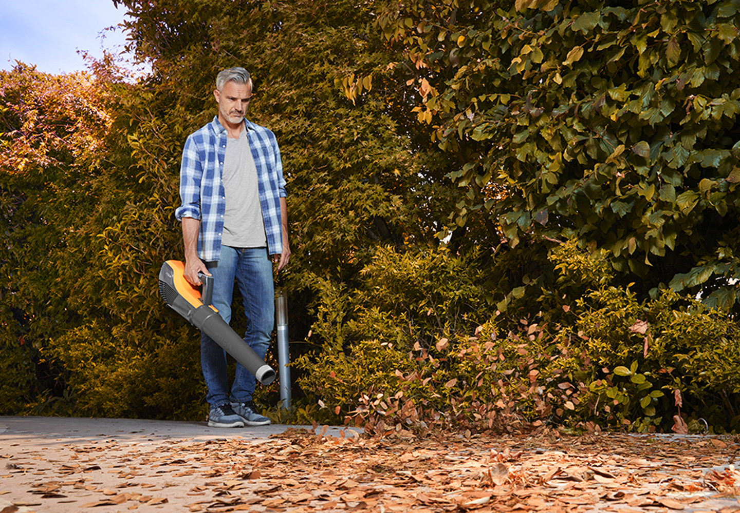 Blow，fallen leaves，STIGA 500，