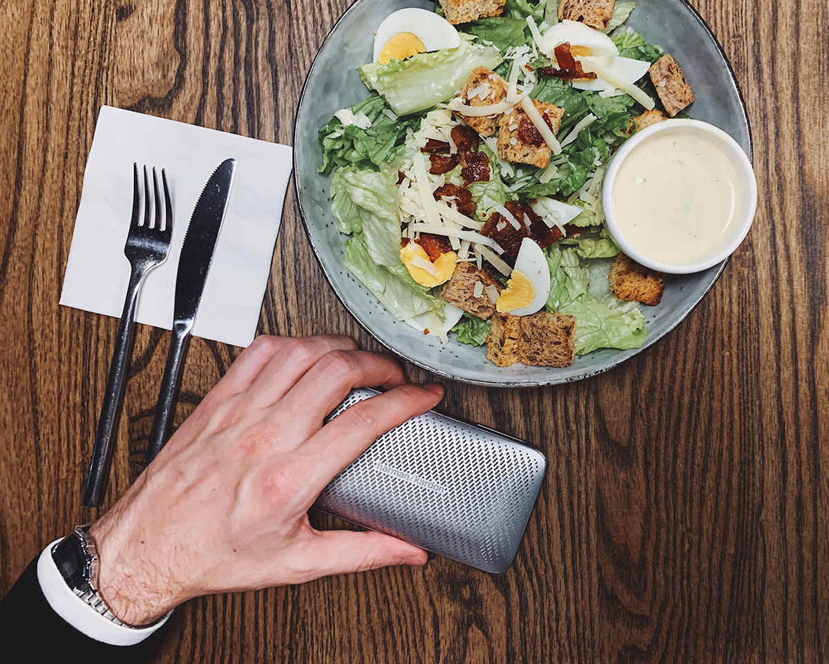 speaker，Harman Kardon，loudspeaker box，Digital，