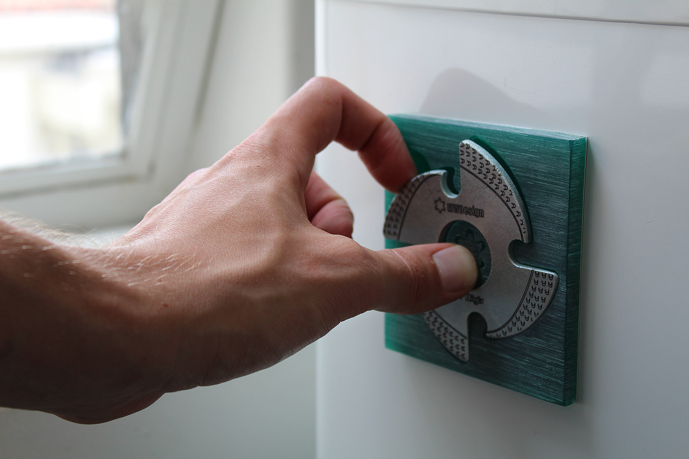 refrigerator magnet，product design，Bottle opener，