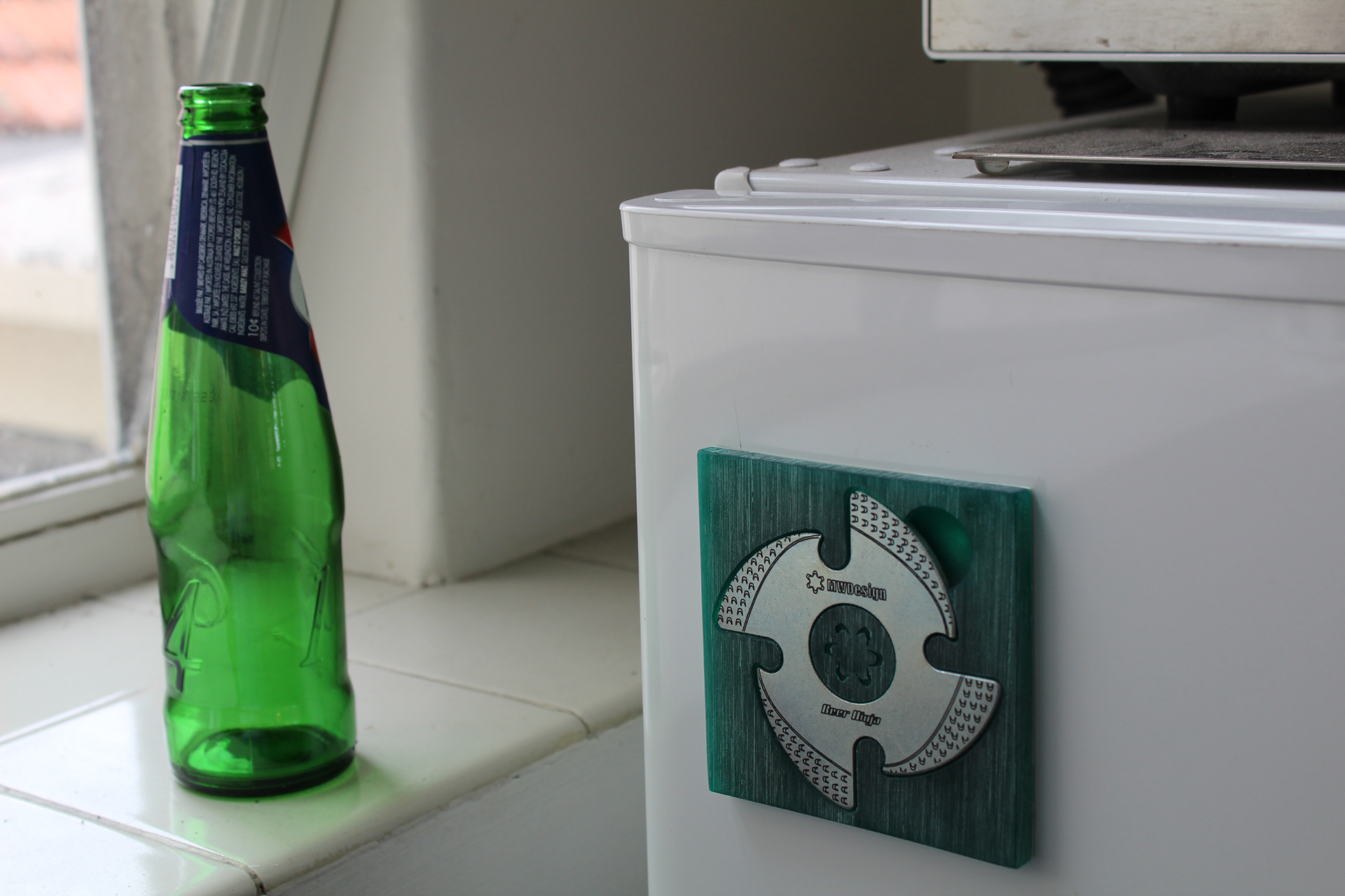 refrigerator magnet，product design，Bottle opener，