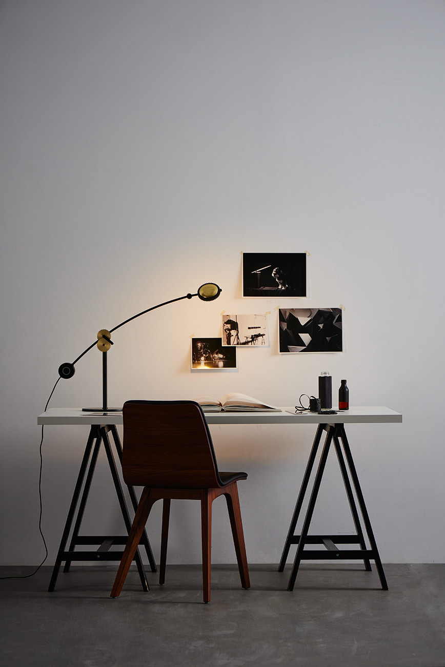Simplicity，Desk lamp，Home Furnishing，decorate，beautiful，