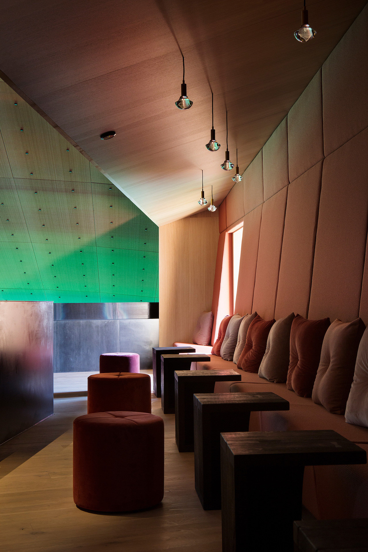 Underwater，restaurant，Norway，Snow cap，