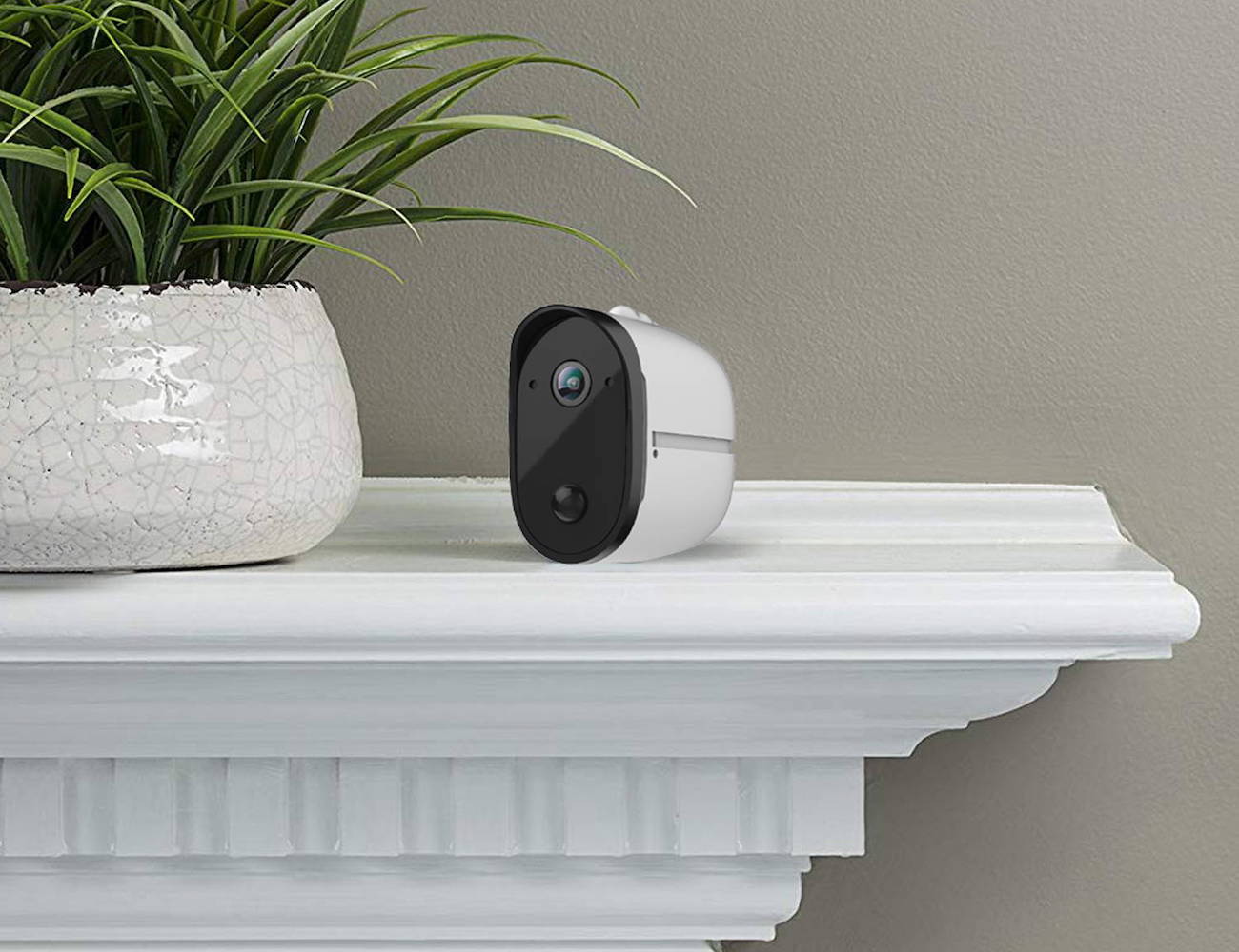 outdoors，solar energy，camera，