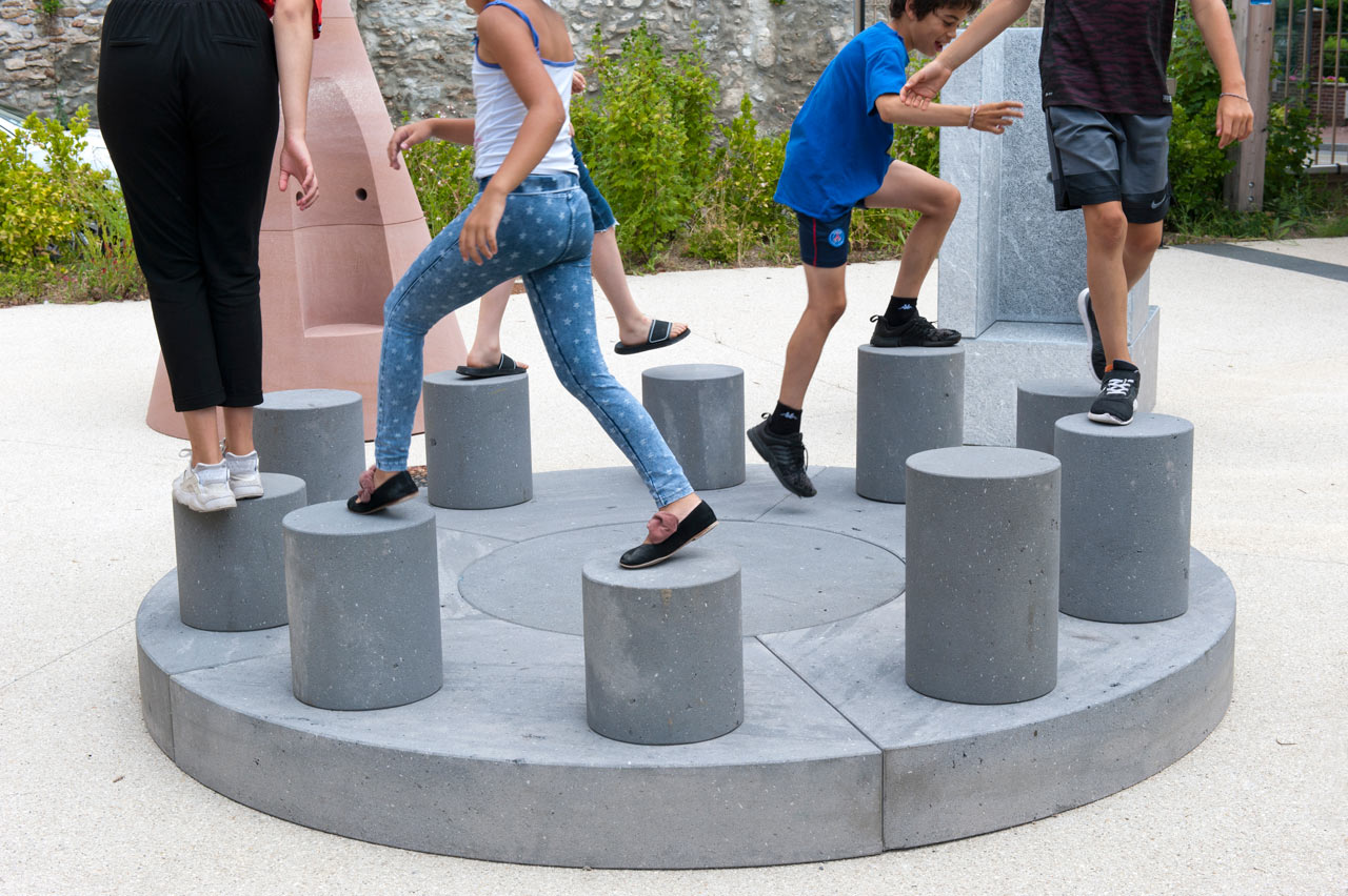 product design，Architecture，Playground，Conversations，