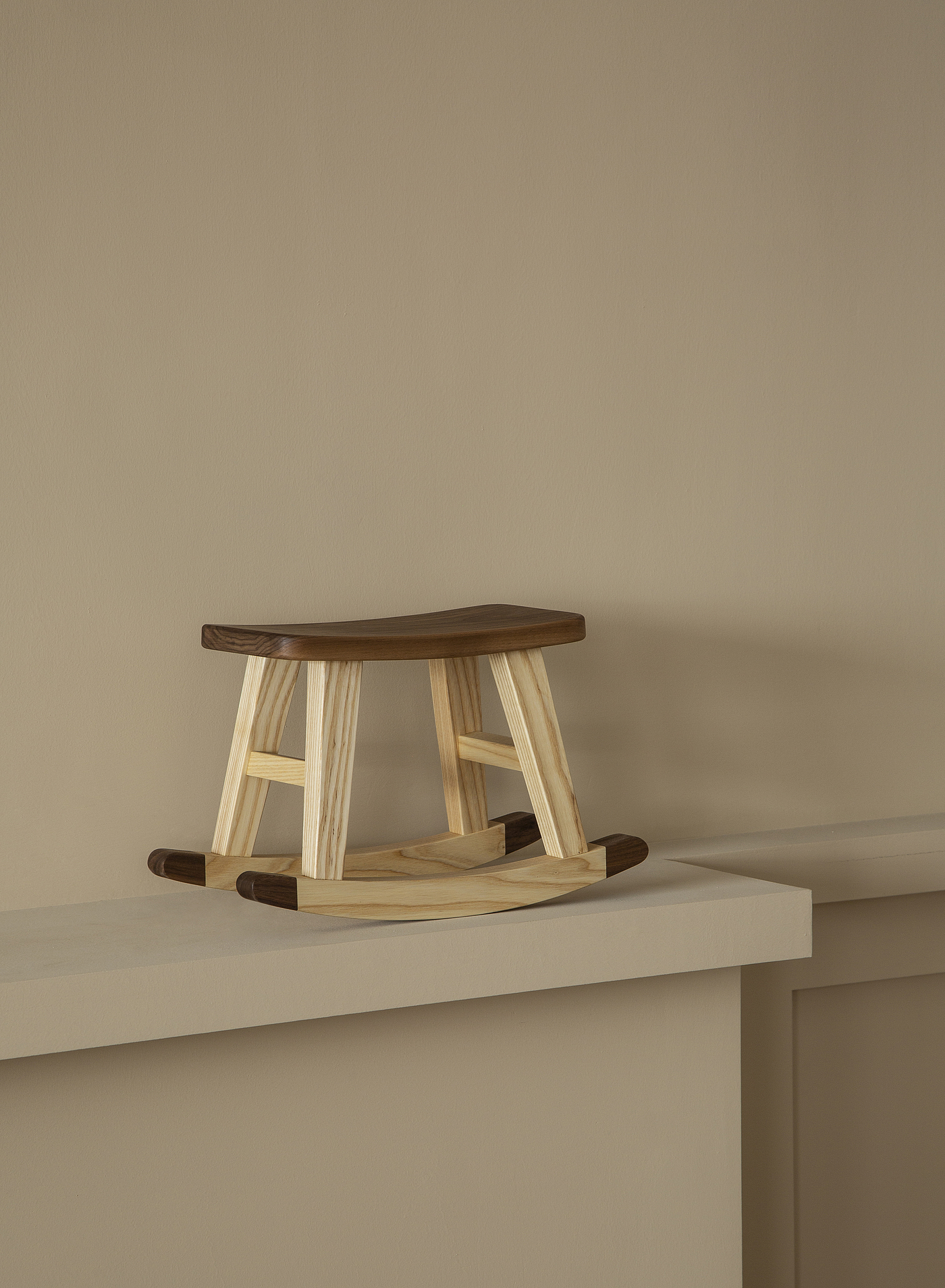 Furniture designer Ren Mengying，