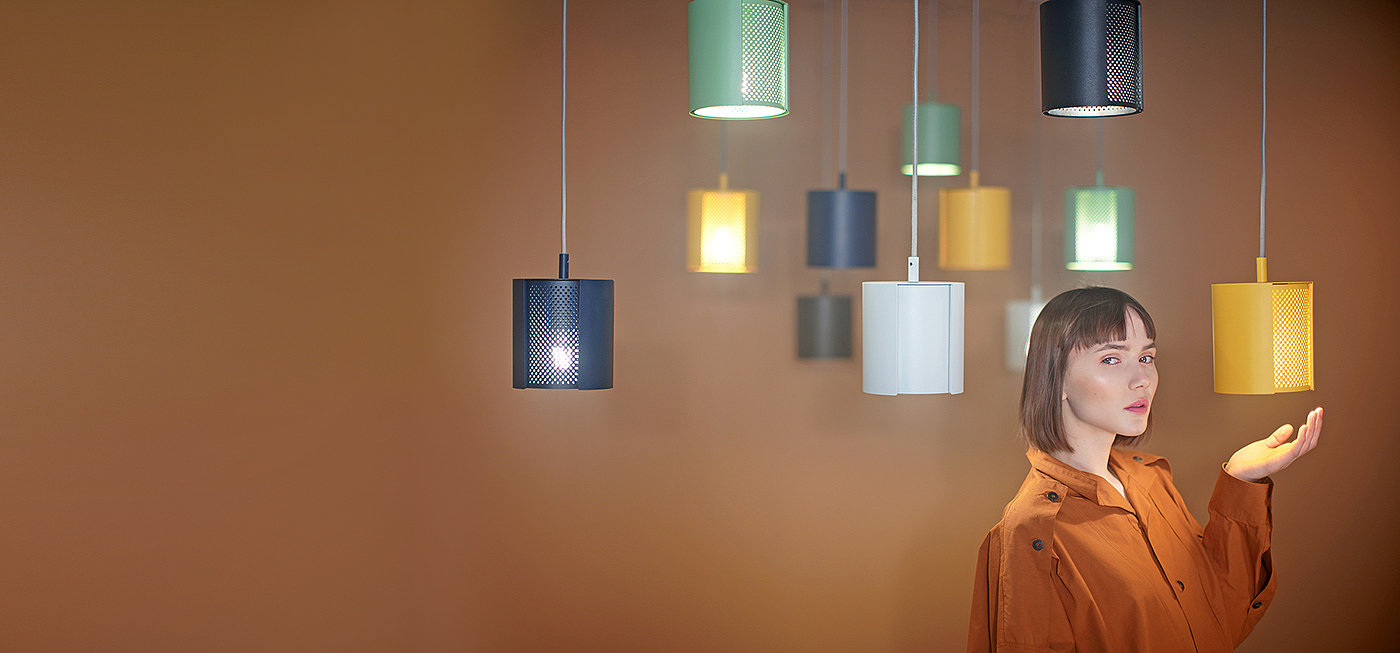 product design，industrial design，Aesthetics，Functionality，a chandelier，lamp，