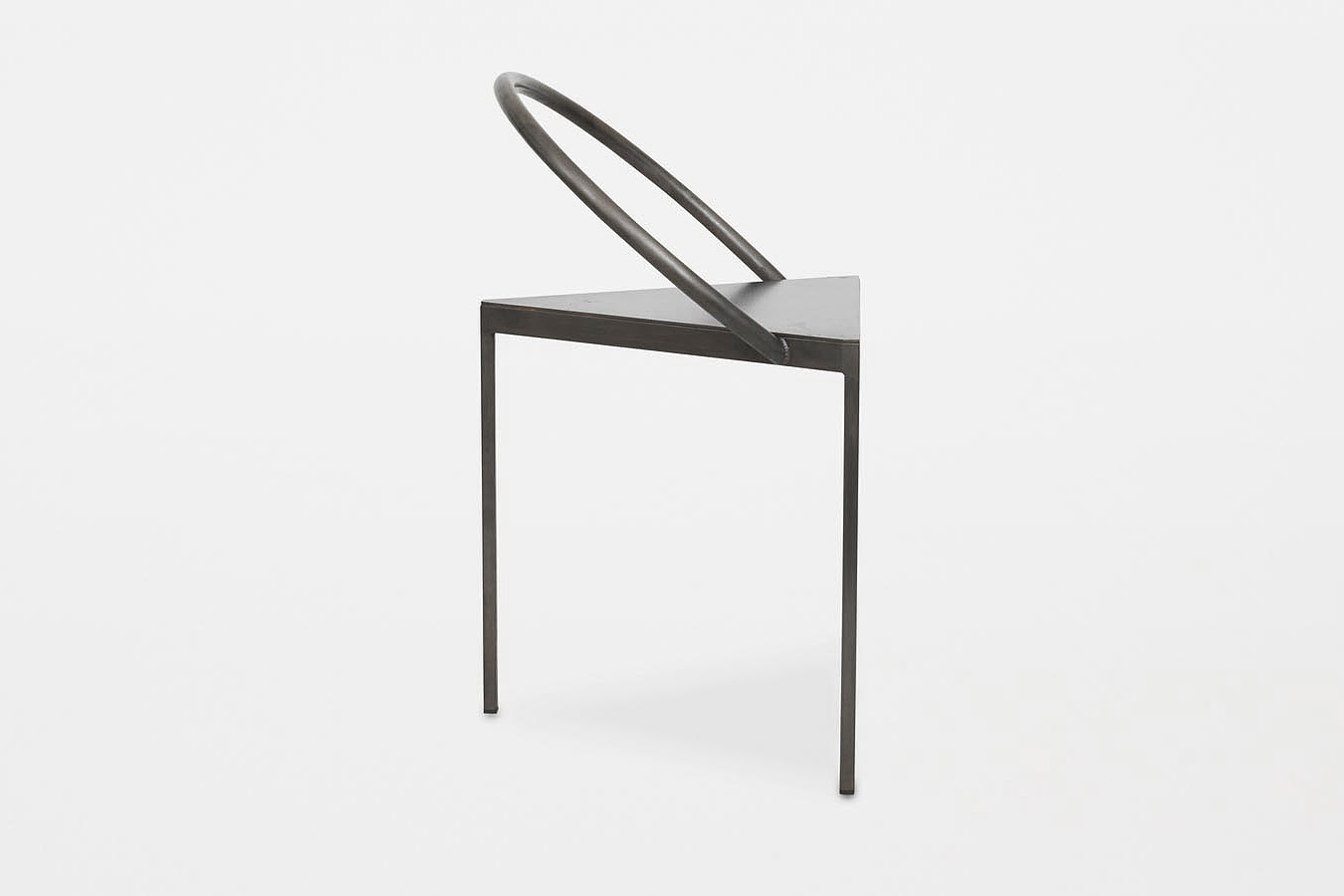 极简设计，不锈钢，几何，椅子，