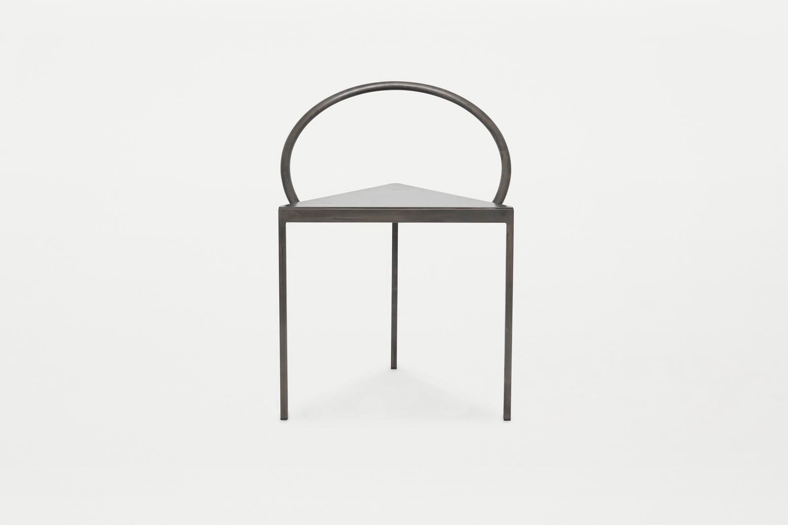 Minimalist design ，stainless steel，geometry，chair，