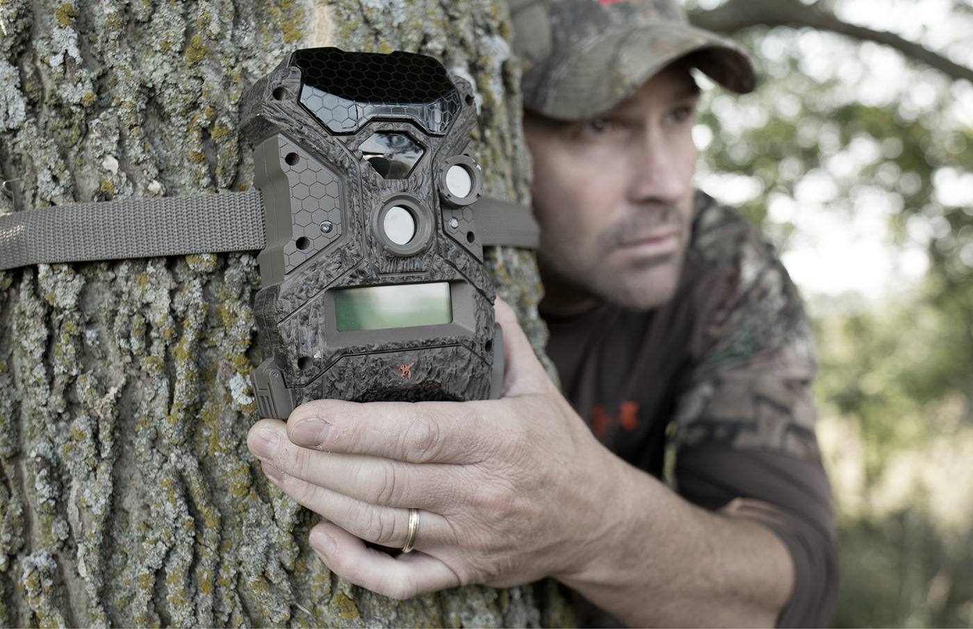 industrial design，capture，outdoors，camera，