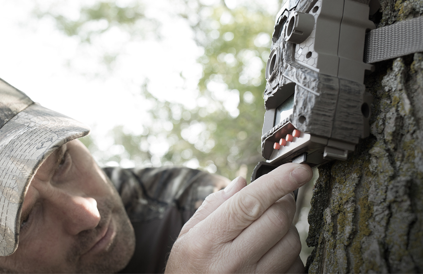 industrial design，capture，outdoors，camera，