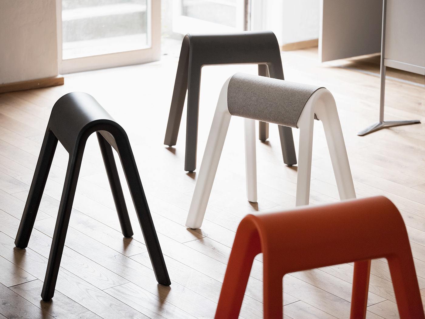 light，Dyed polypropylene，Seat frame，Pommel horse seat，